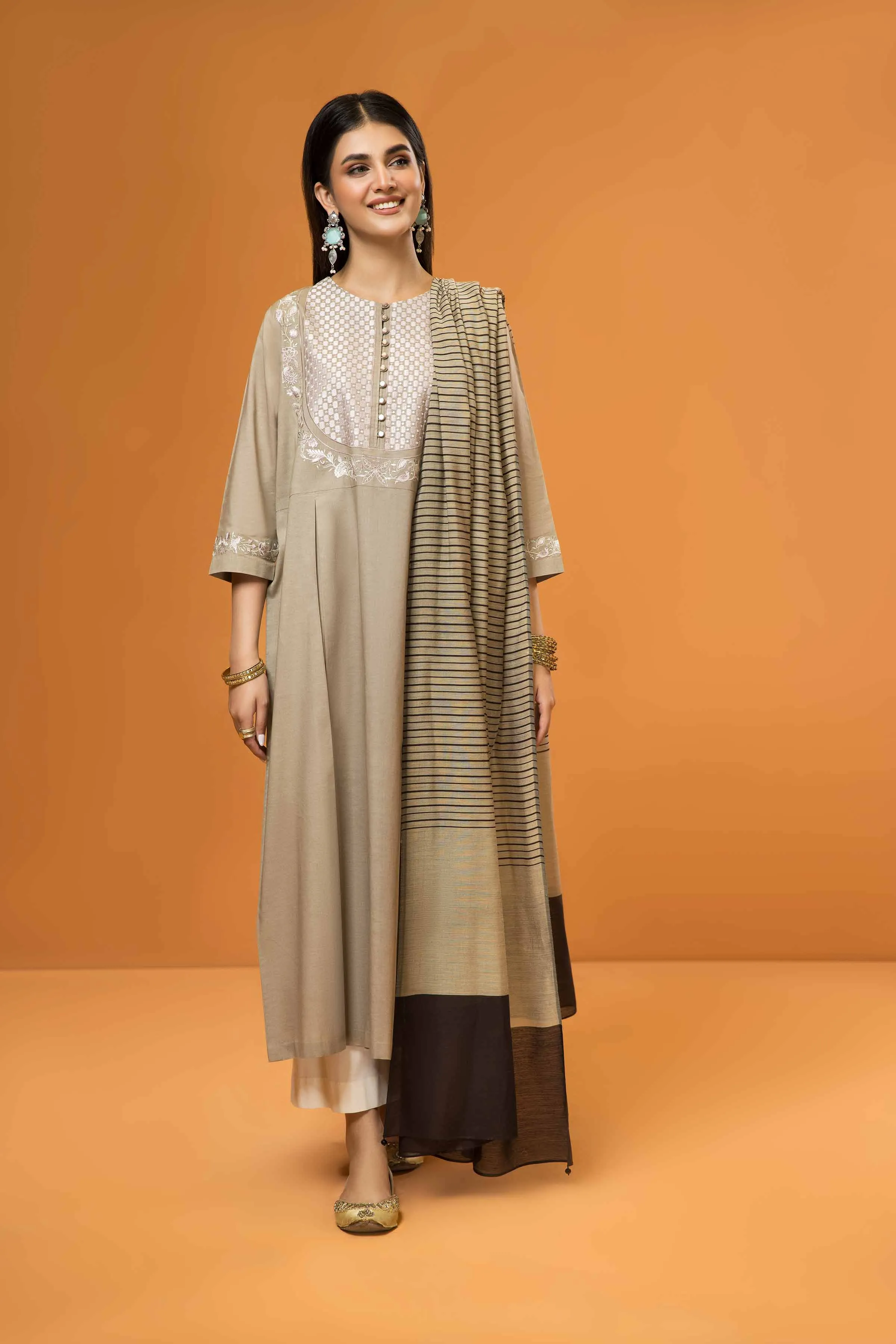 2 Piece - Embroidered Suit - PS23-180