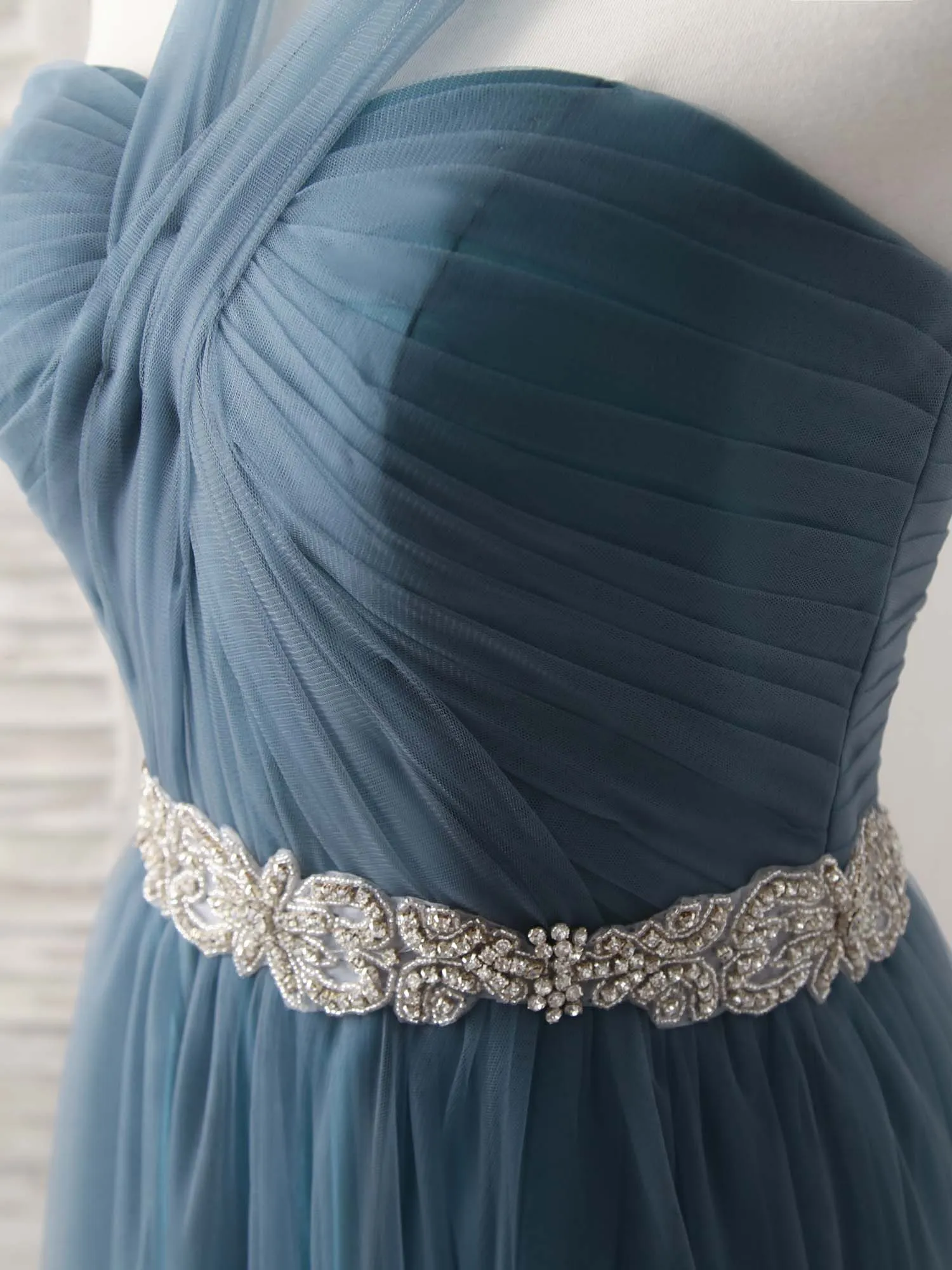 A-Line Gray Blue Tulle Long Bridesmaid Dress Floor-length Beading Prom Dress