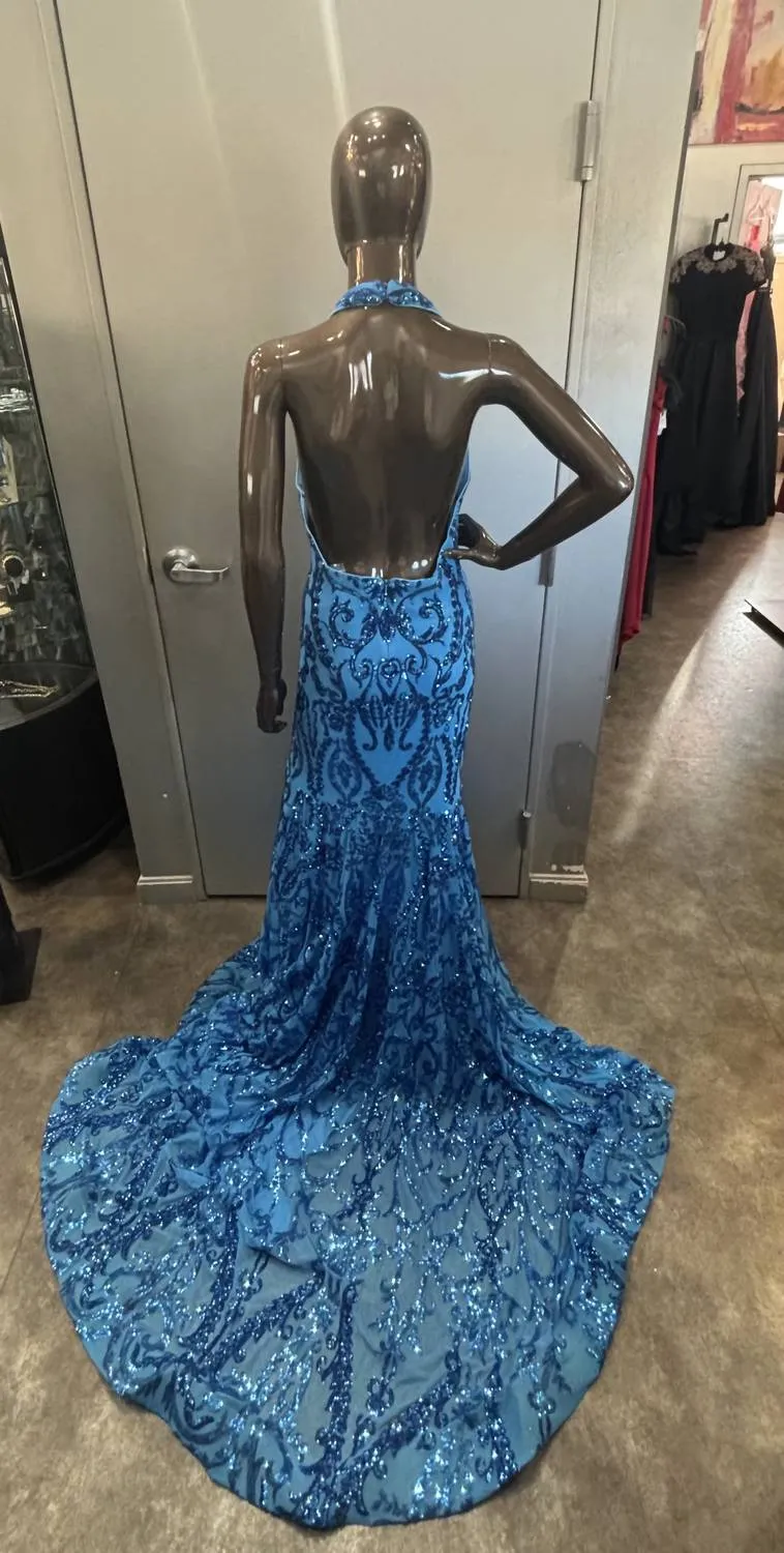 Alyce Paris - Long plunging halter neckline mermaid gown